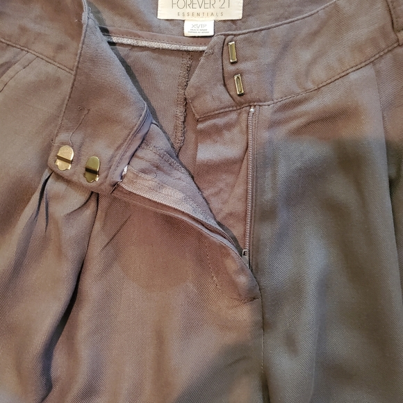 Forver 21 Charcoal Gray Shorts - Picture 7 of 7